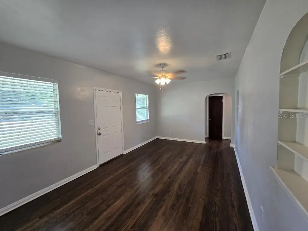 550 Ave E SE Winter Haven FL 33880
