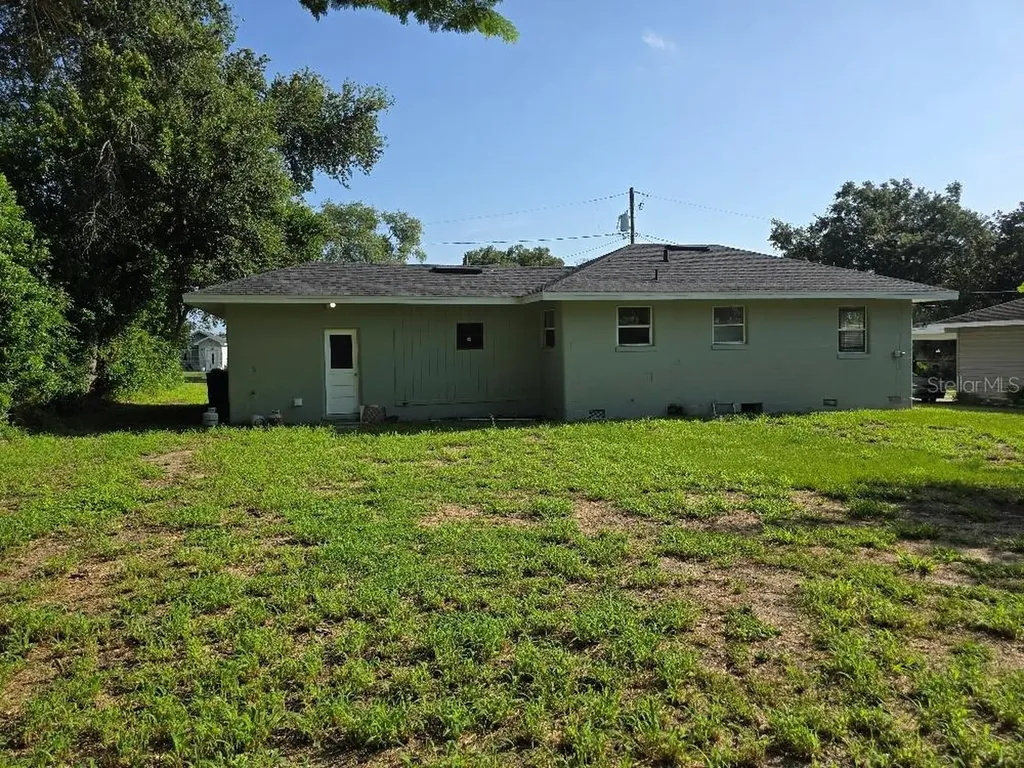 550 Ave E SE Winter Haven FL 33880