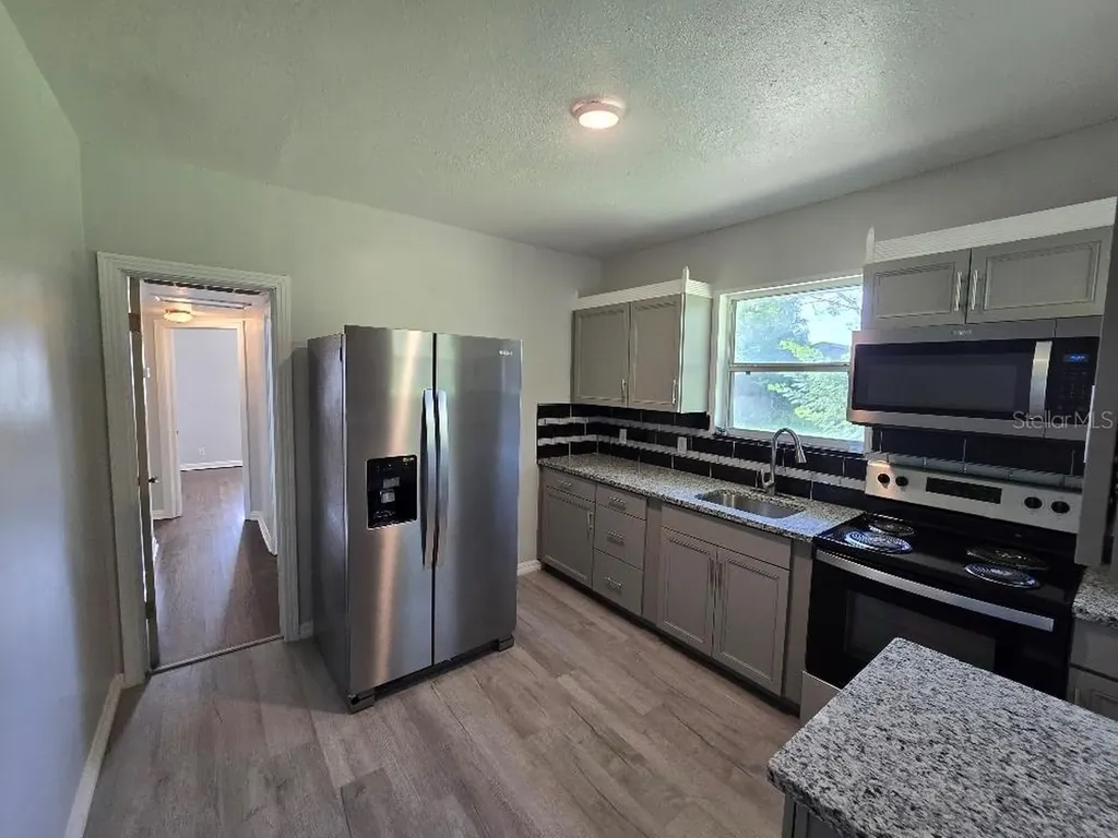 550 Ave E SE Winter Haven FL 33880