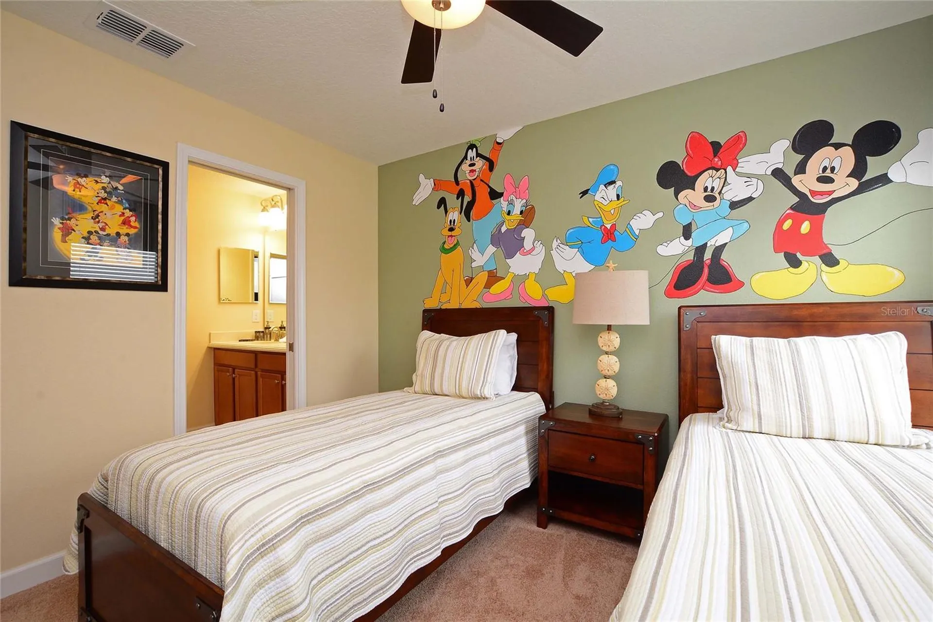 1469 Moon Valley Drive Davenport FL 33896