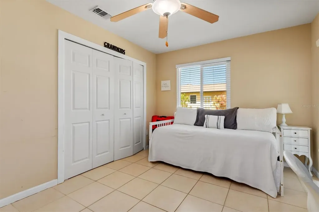 18579 Robinson Avenue Port Charlotte FL 33948