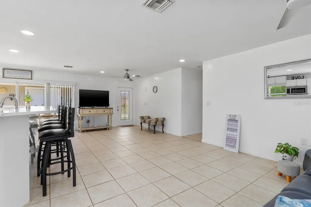 18579 Robinson Avenue Port Charlotte FL 33948
