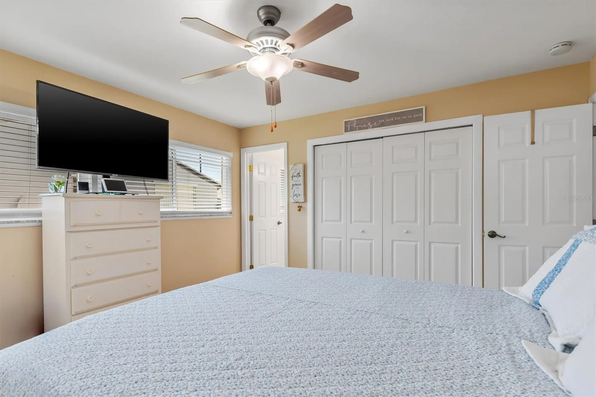 18579 Robinson Avenue Port Charlotte FL 33948