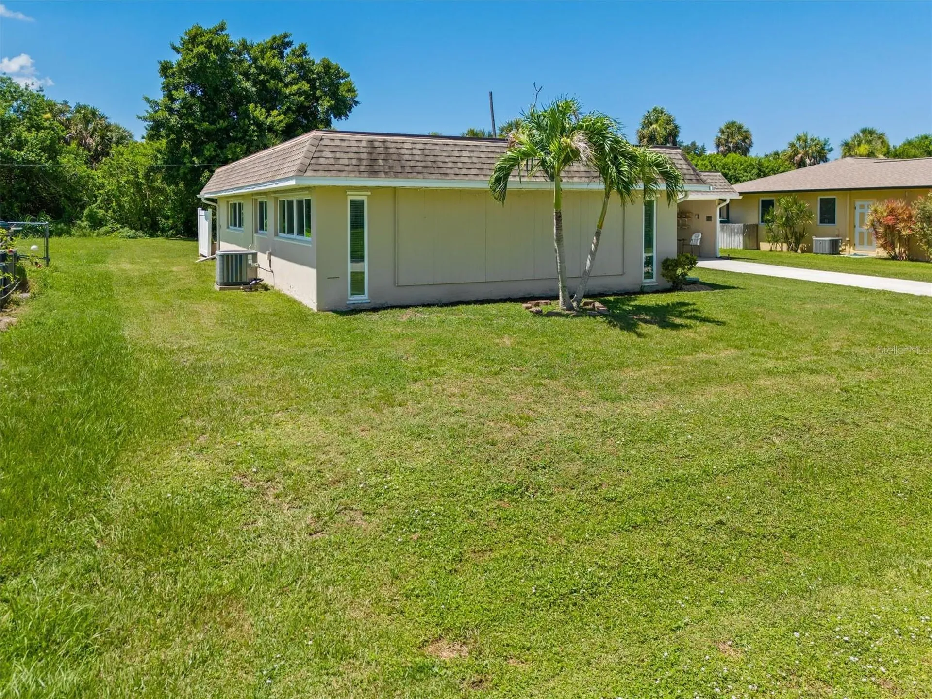 18579 Robinson Avenue Port Charlotte FL 33948