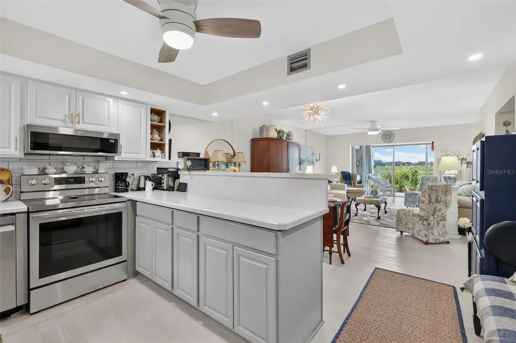 4300 Baywood Boulevard Mount Dora FL 32757