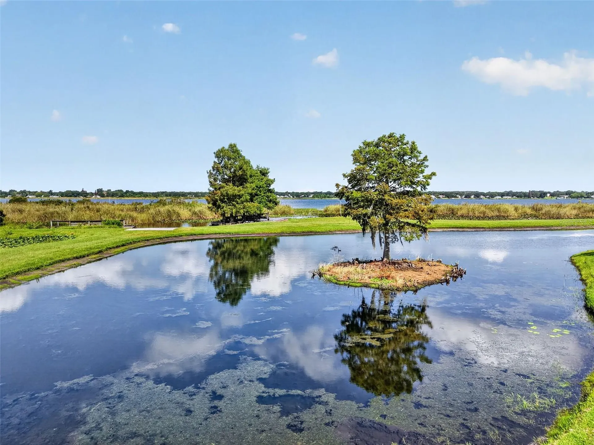 4300 Baywood Boulevard Mount Dora FL 32757