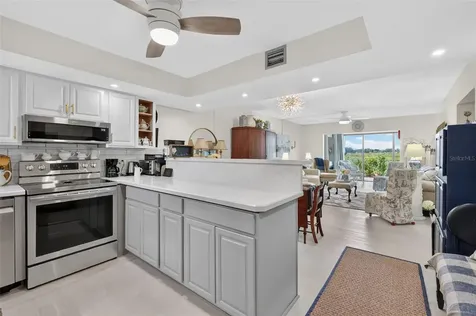 4300 Baywood Boulevard Mount Dora FL 32757