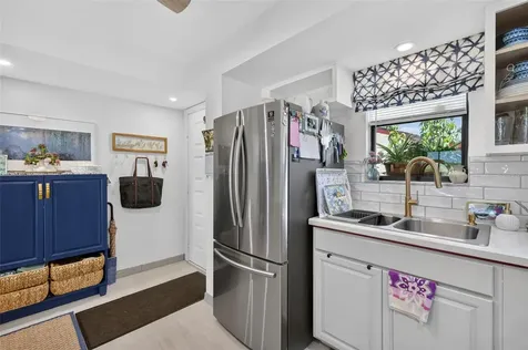 4300 Baywood Boulevard Mount Dora FL 32757