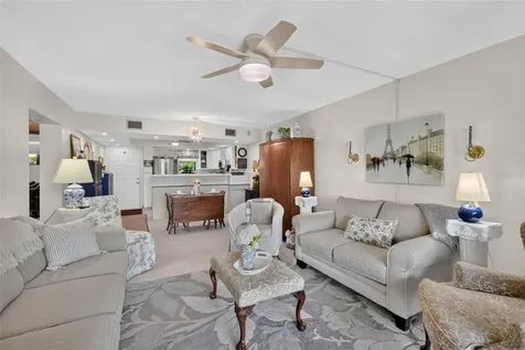 4300 Baywood Boulevard Mount Dora FL 32757