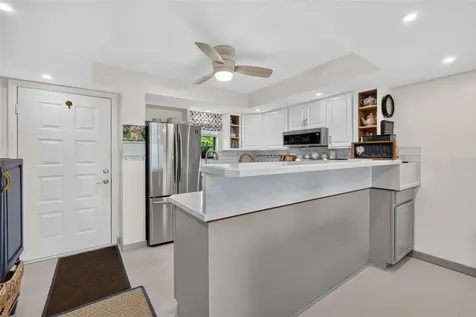 4300 Baywood Boulevard Mount Dora FL 32757