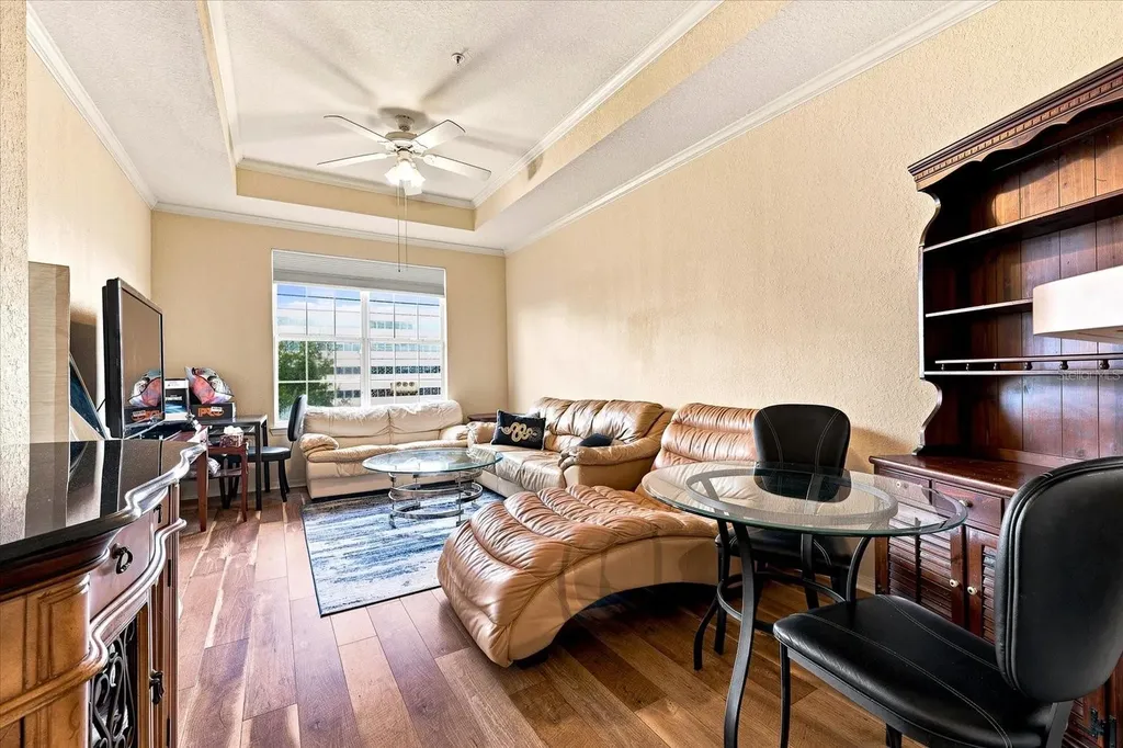 4221 W Spruce Street Tampa FL 33607