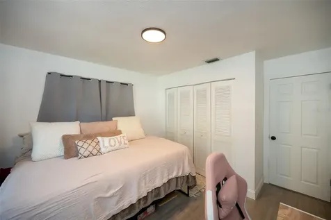 2131 Hainlin Court Deltona FL 32738