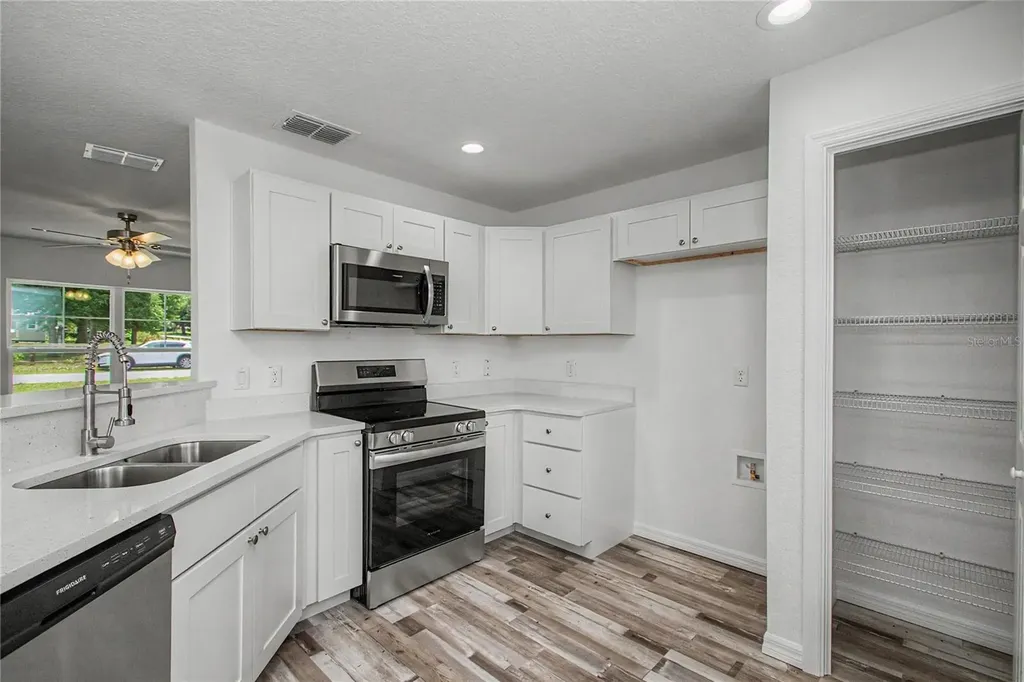 6197 NW 61st Street Ocala FL 34482