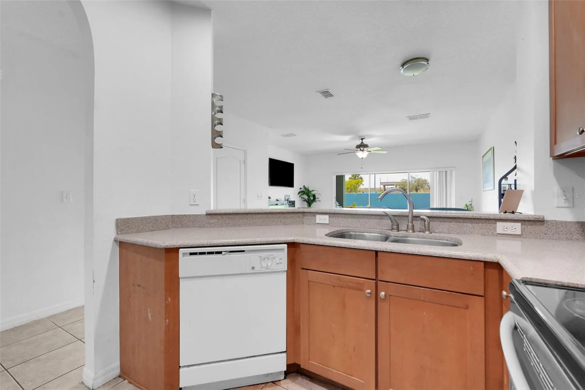 9408 Flowering Cottonwood Road Orlando FL 32832