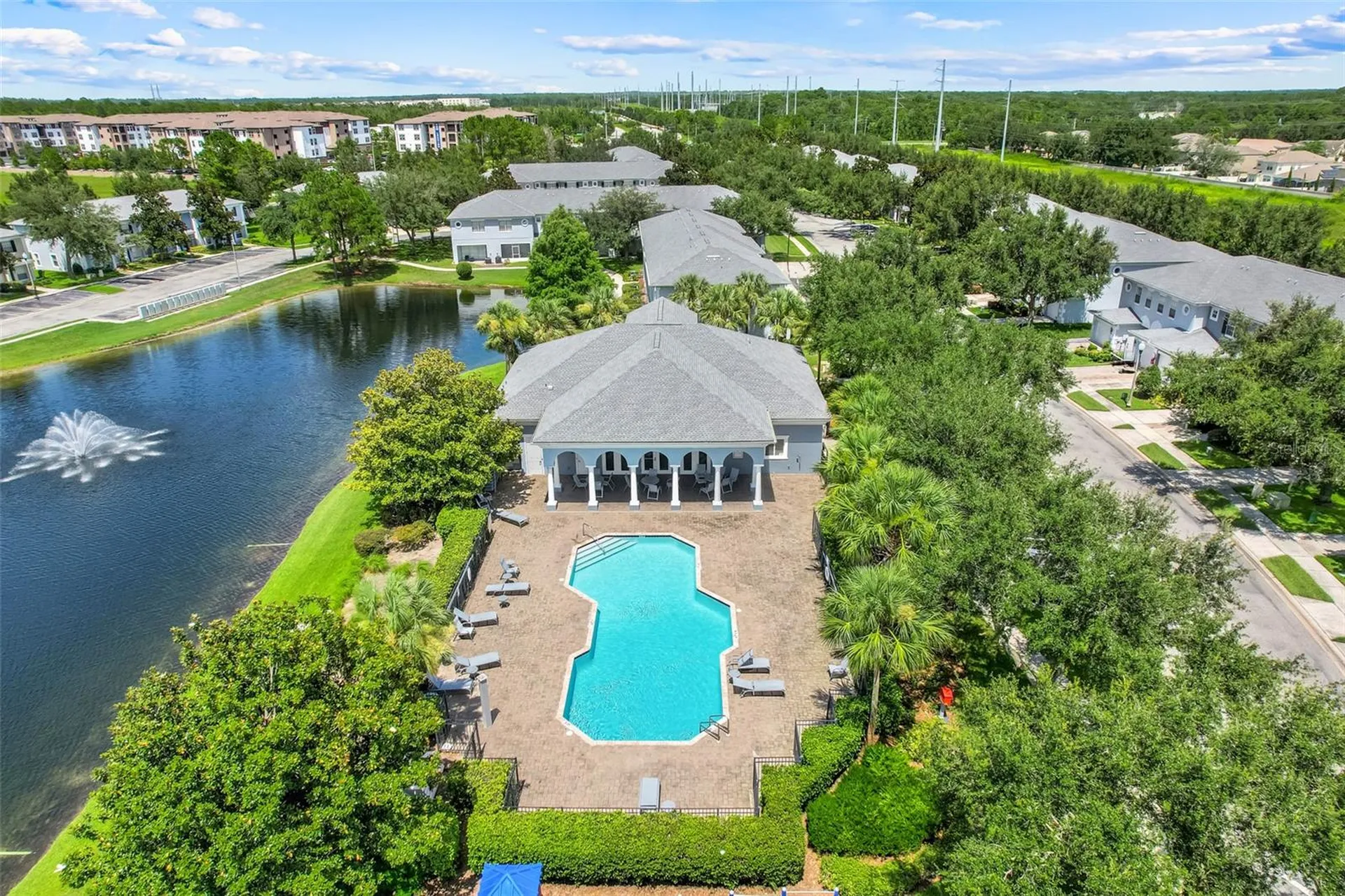 9408 Flowering Cottonwood Road Orlando FL 32832