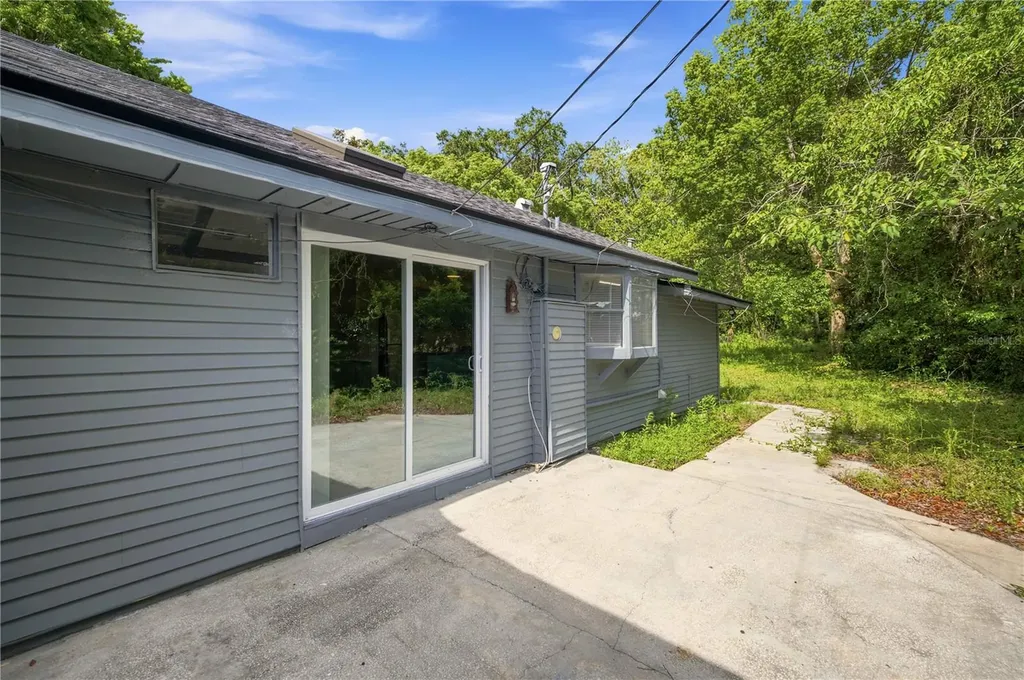 2107 NE 8th Road Ocala FL 34470