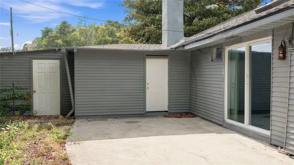 2107 NE 8th Road Ocala FL 34470
