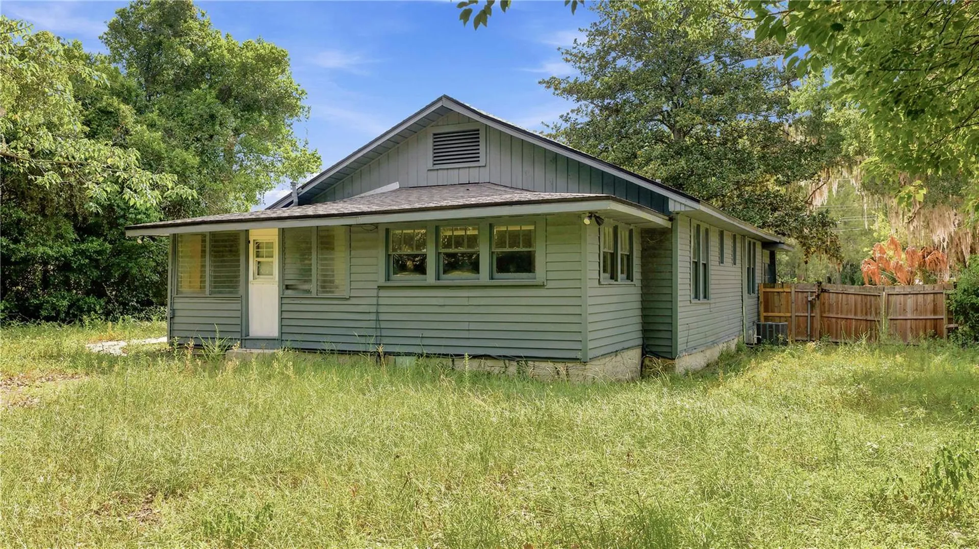 2107 NE 8th Road Ocala FL 34470
