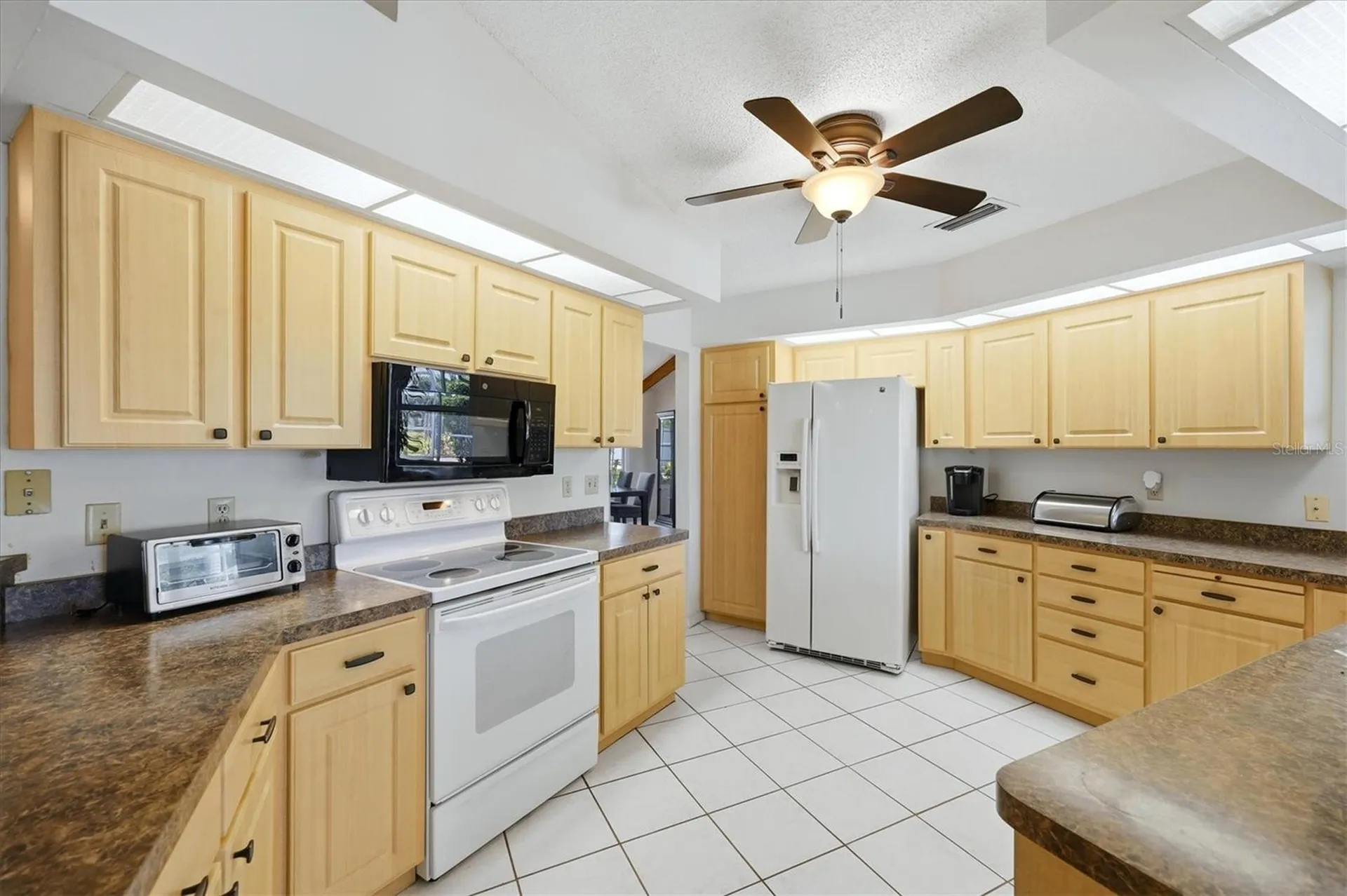 5511 Country Lakes Trail Sarasota FL 34243