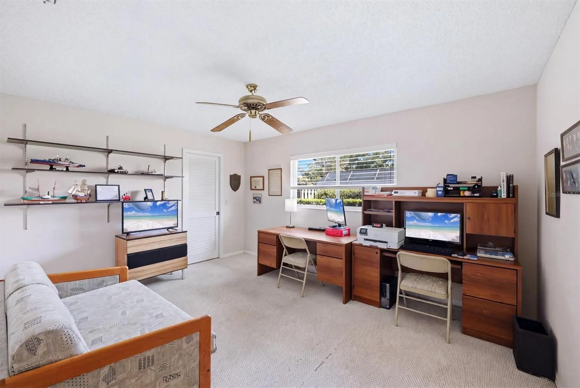 5511 Country Lakes Trail Sarasota FL 34243