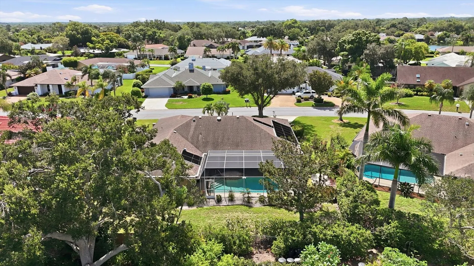 5511 Country Lakes Trail Sarasota FL 34243