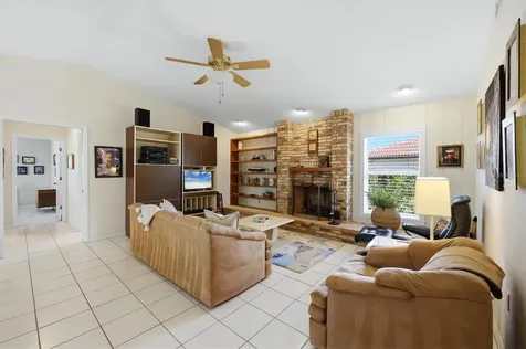 5511 Country Lakes Trail Sarasota FL 34243