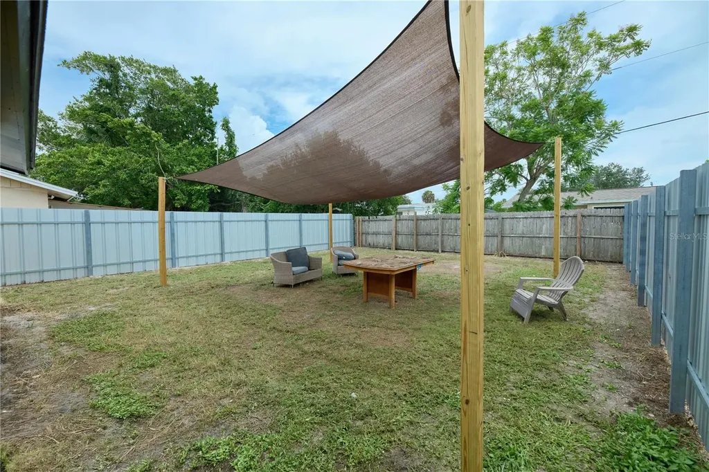 2308 60th Avenue W Bradenton FL 34207
