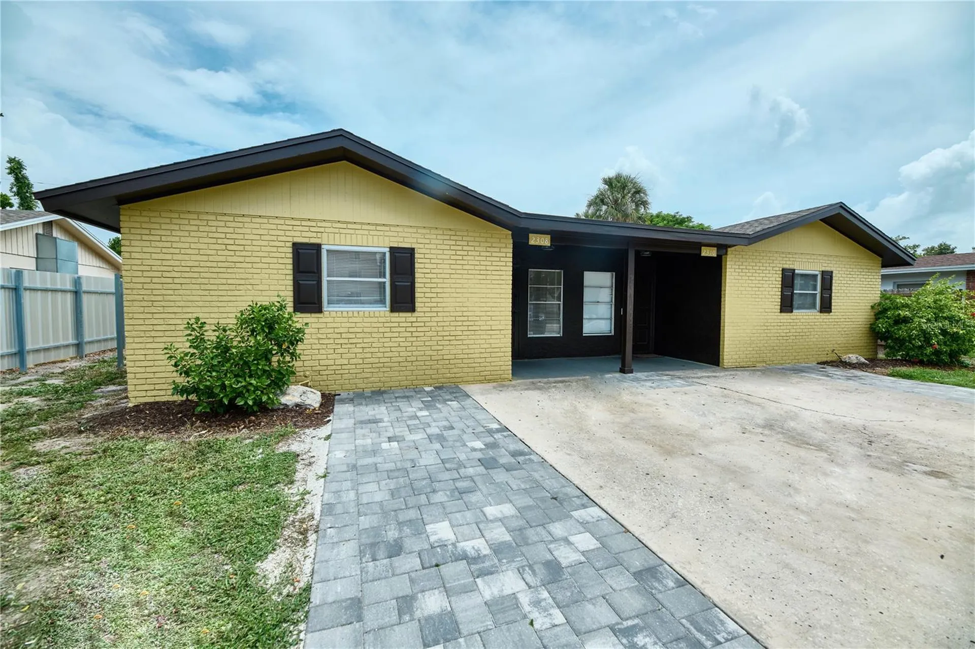2308 60th Avenue W Bradenton FL 34207