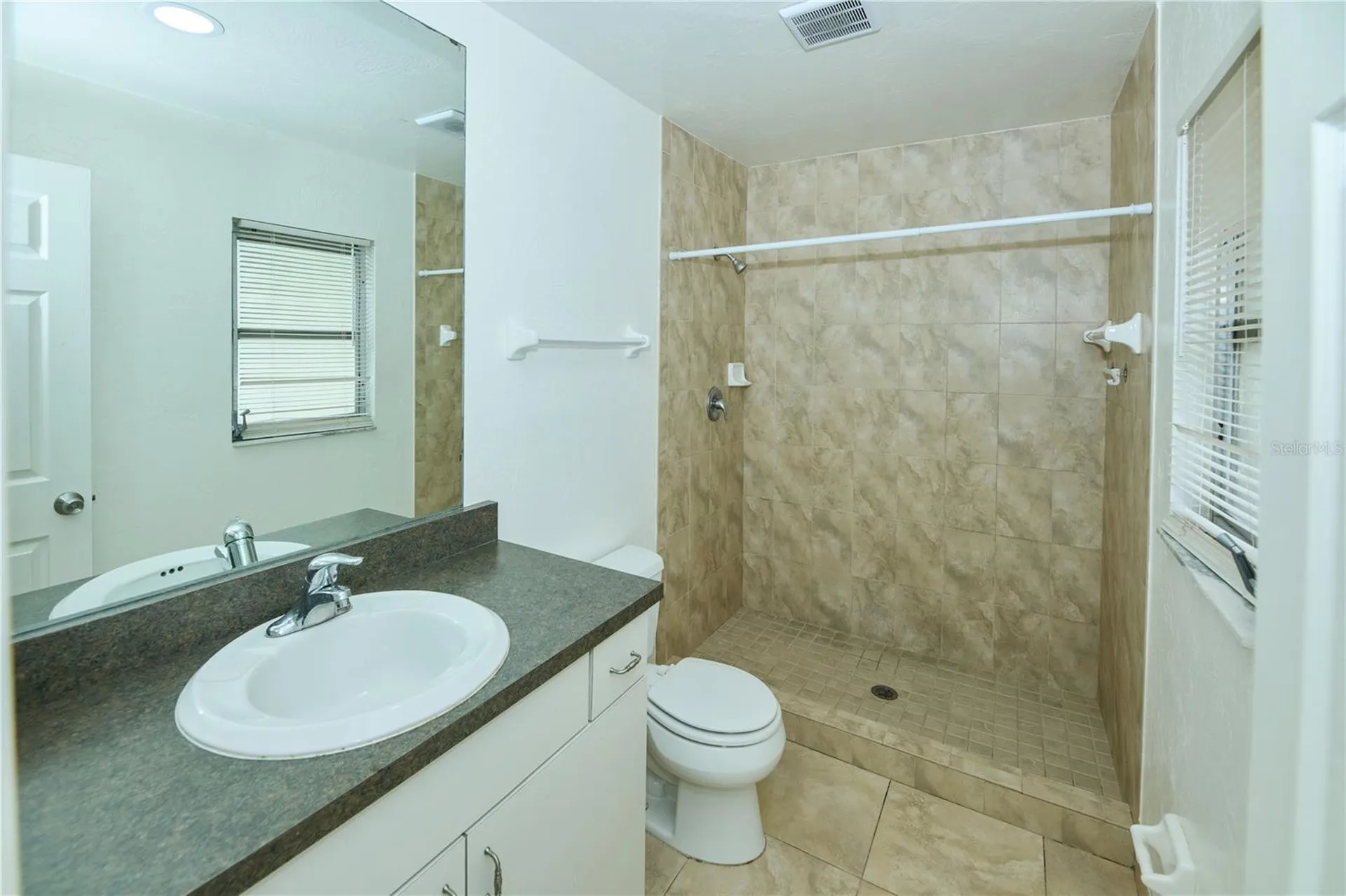 2308 60th Avenue W Bradenton FL 34207