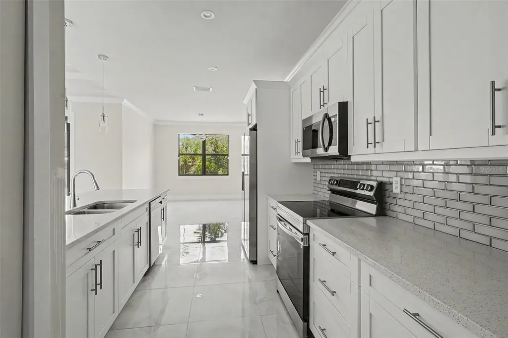 2420 52nd Avenue NE Naples FL 34120