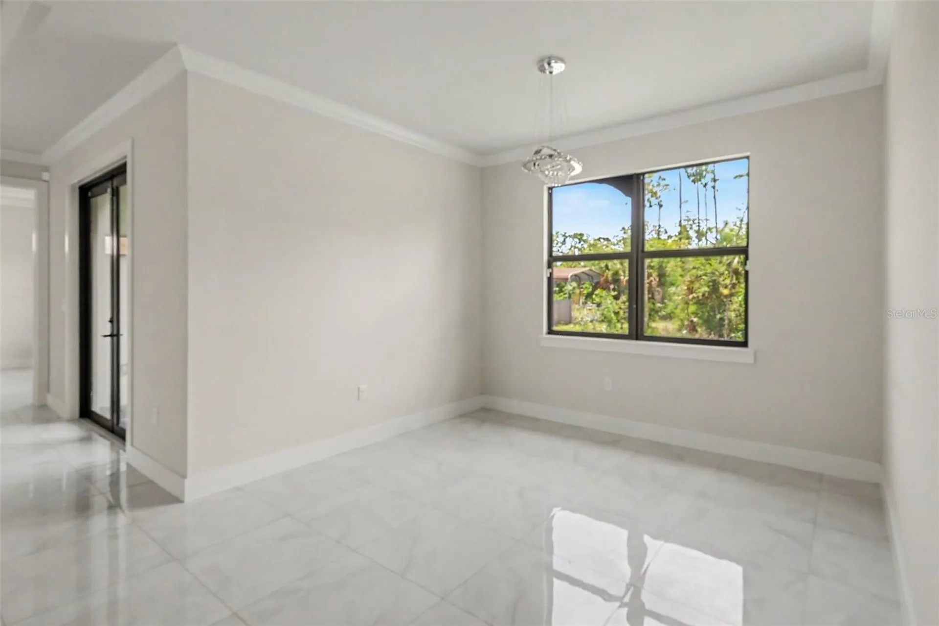 2420 52nd Avenue NE Naples FL 34120