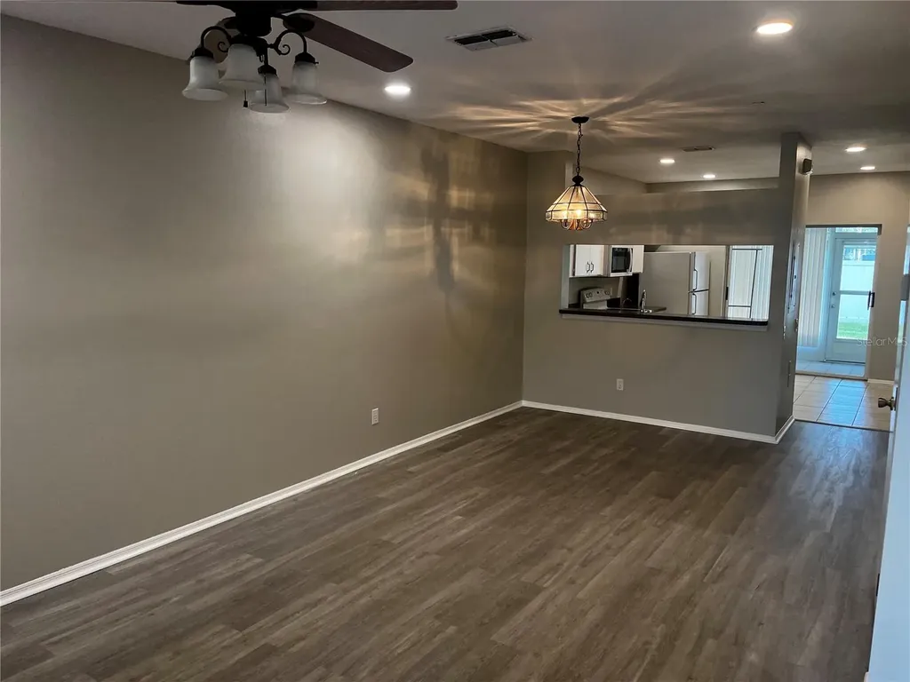 331 Countryside Key Boulevard Oldsmar FL 34677