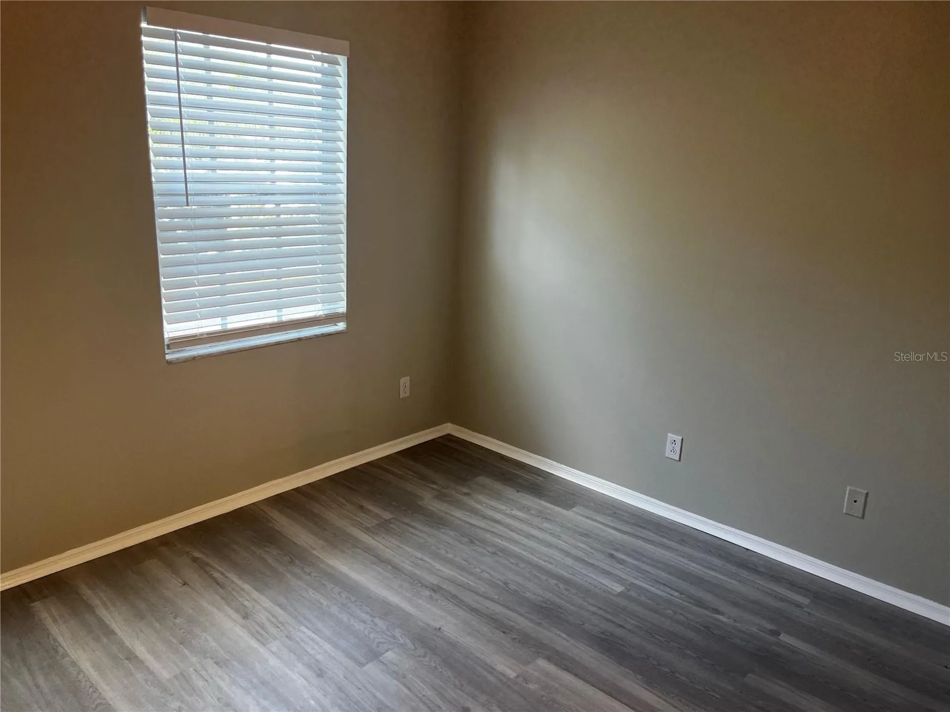331 Countryside Key Boulevard Oldsmar FL 34677