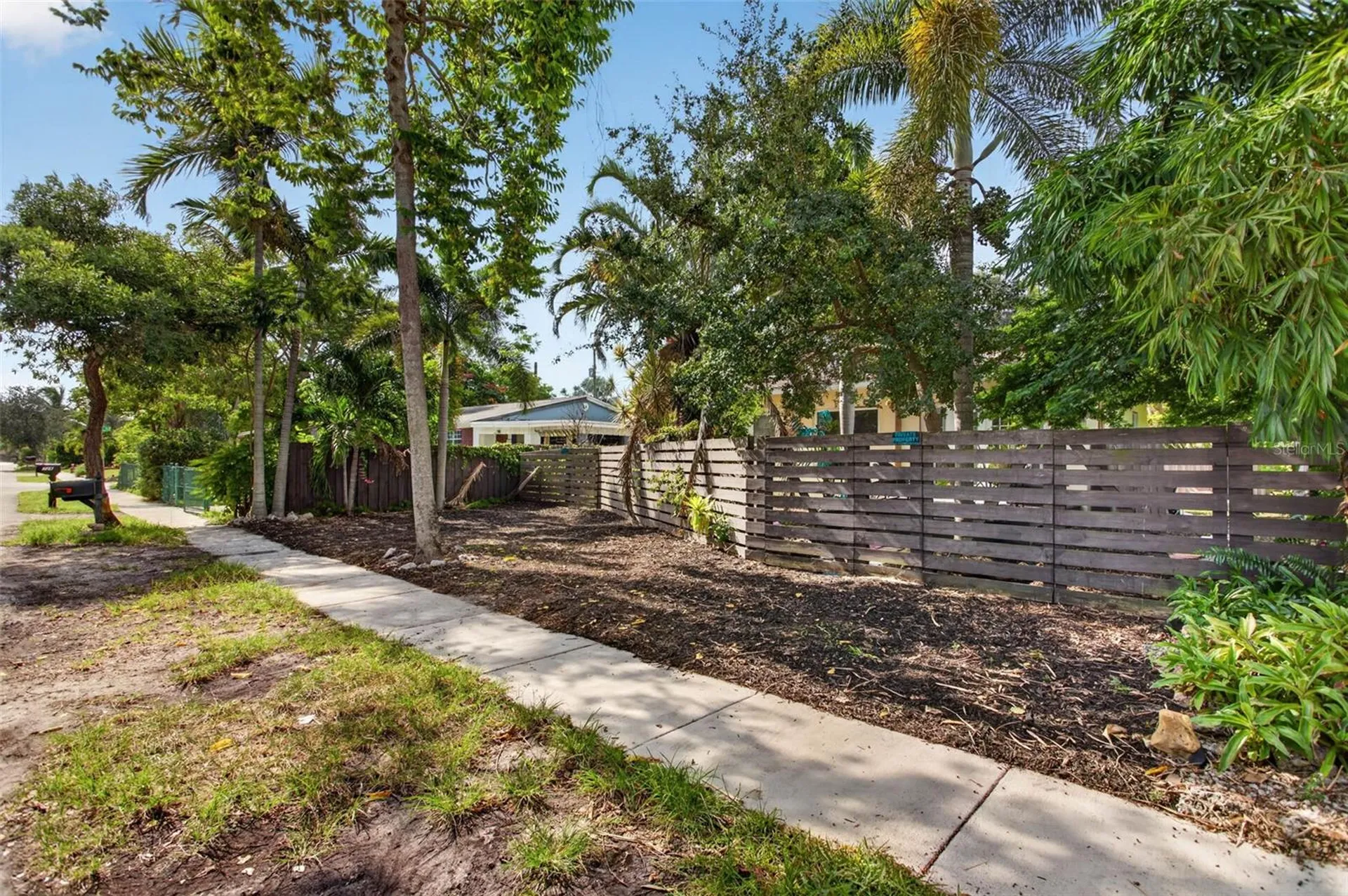732 NW 18th Street Fort Lauderdale FL 33311
