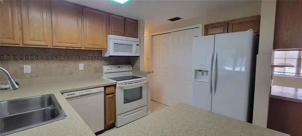 3243 Bayport Drive Holiday FL 34691