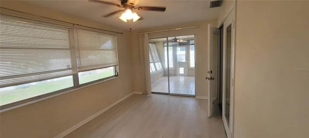 3243 Bayport Drive Holiday FL 34691
