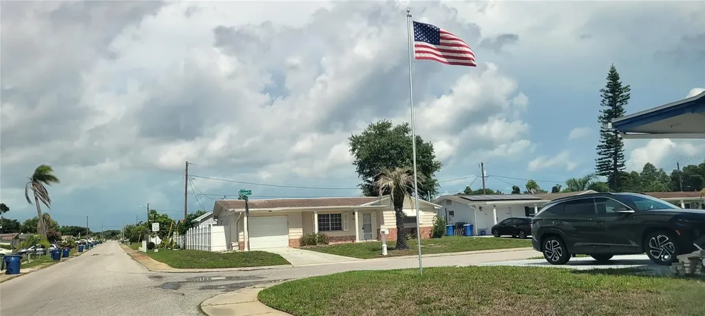 3243 Bayport Drive Holiday FL 34691