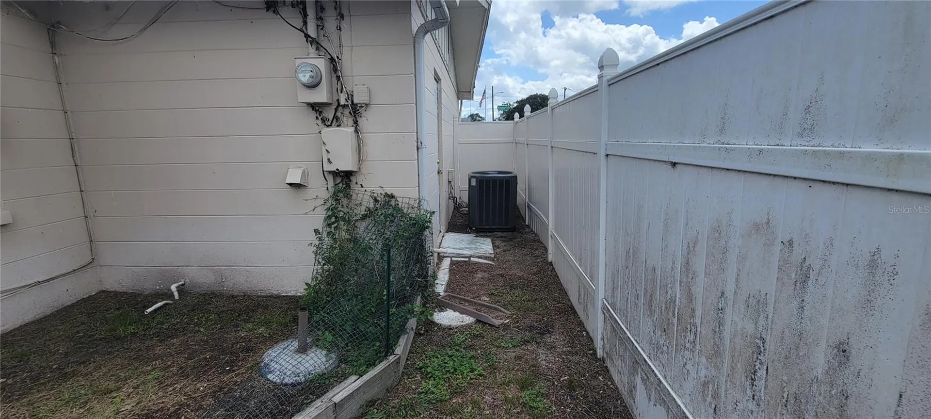 3243 Bayport Drive Holiday FL 34691