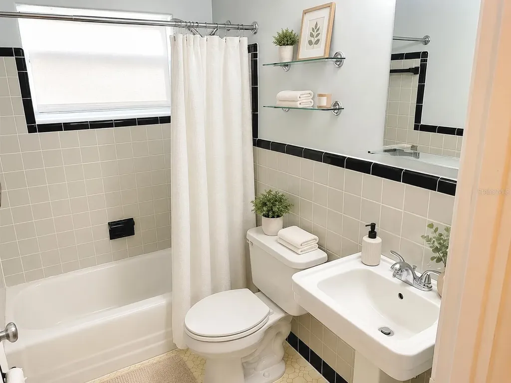 1025 Lake Jessamine Drive Orlando FL 32839