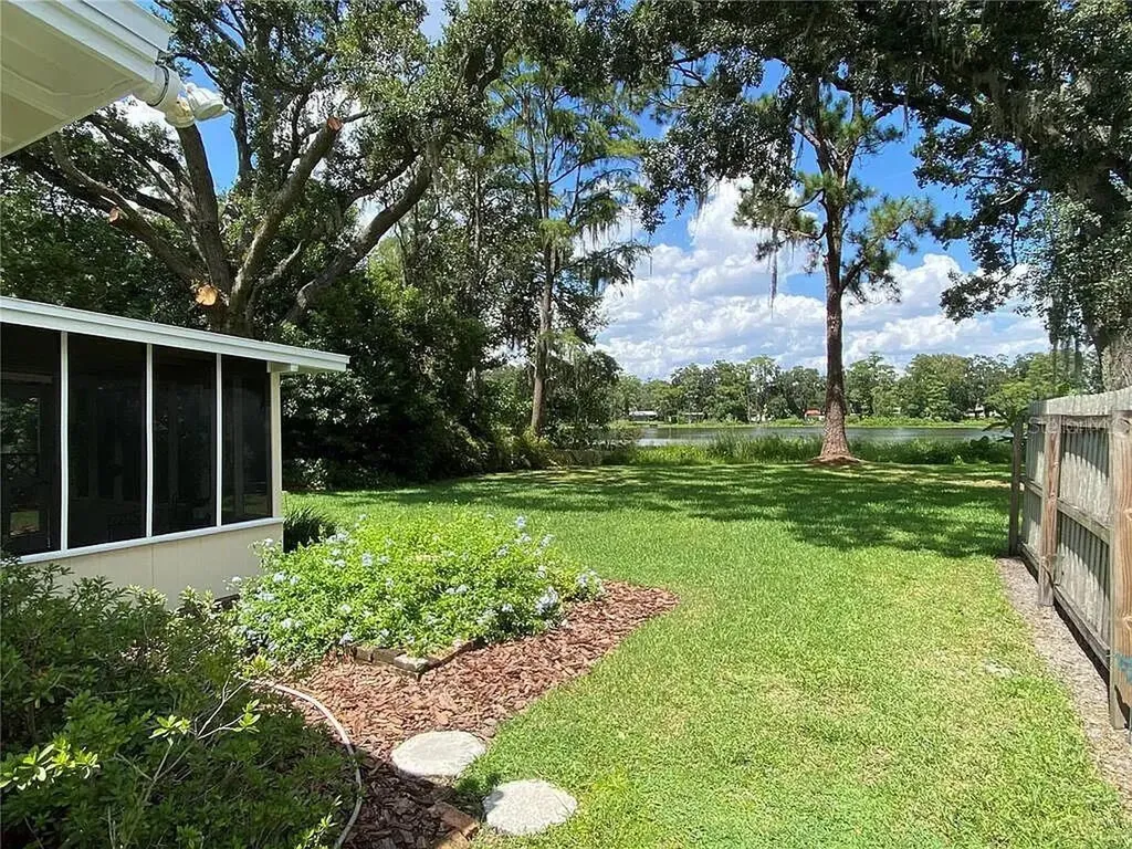 1025 Lake Jessamine Drive Orlando FL 32839