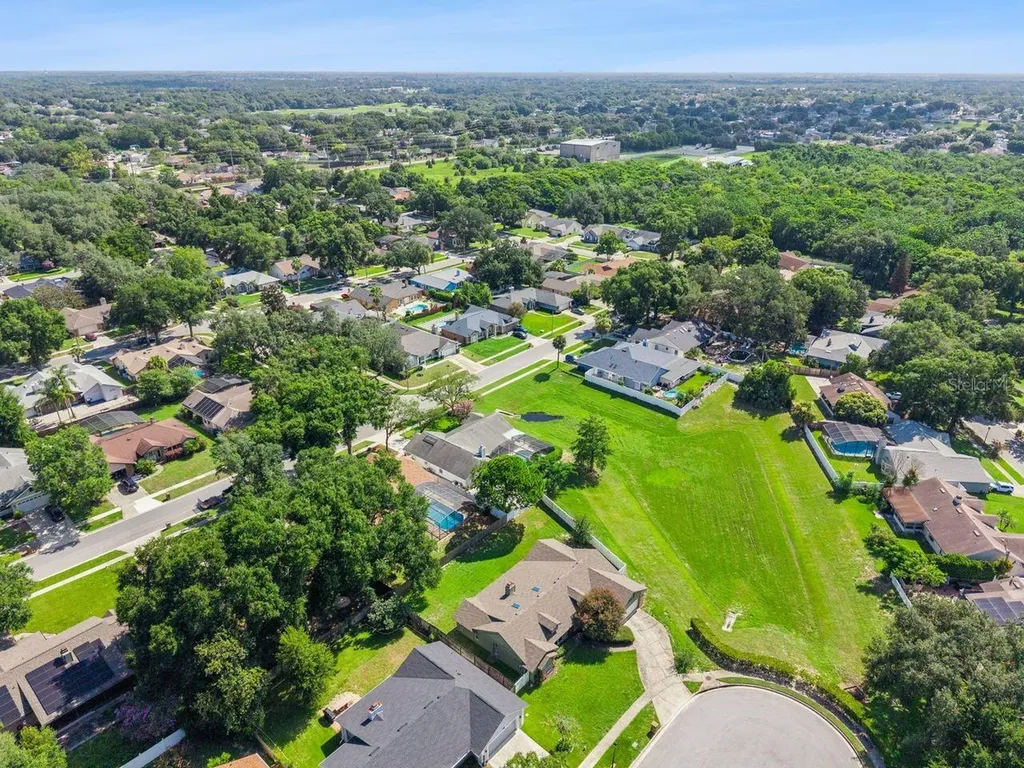 1129 Climbing Rose Drive Orlando FL 32818