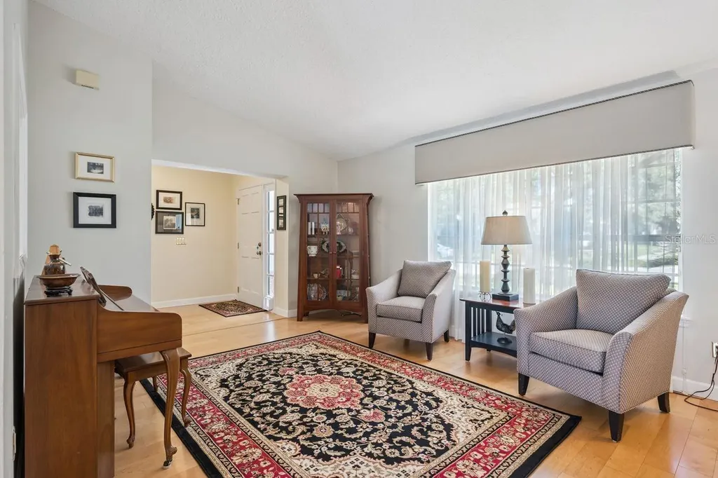 1129 Climbing Rose Drive Orlando FL 32818