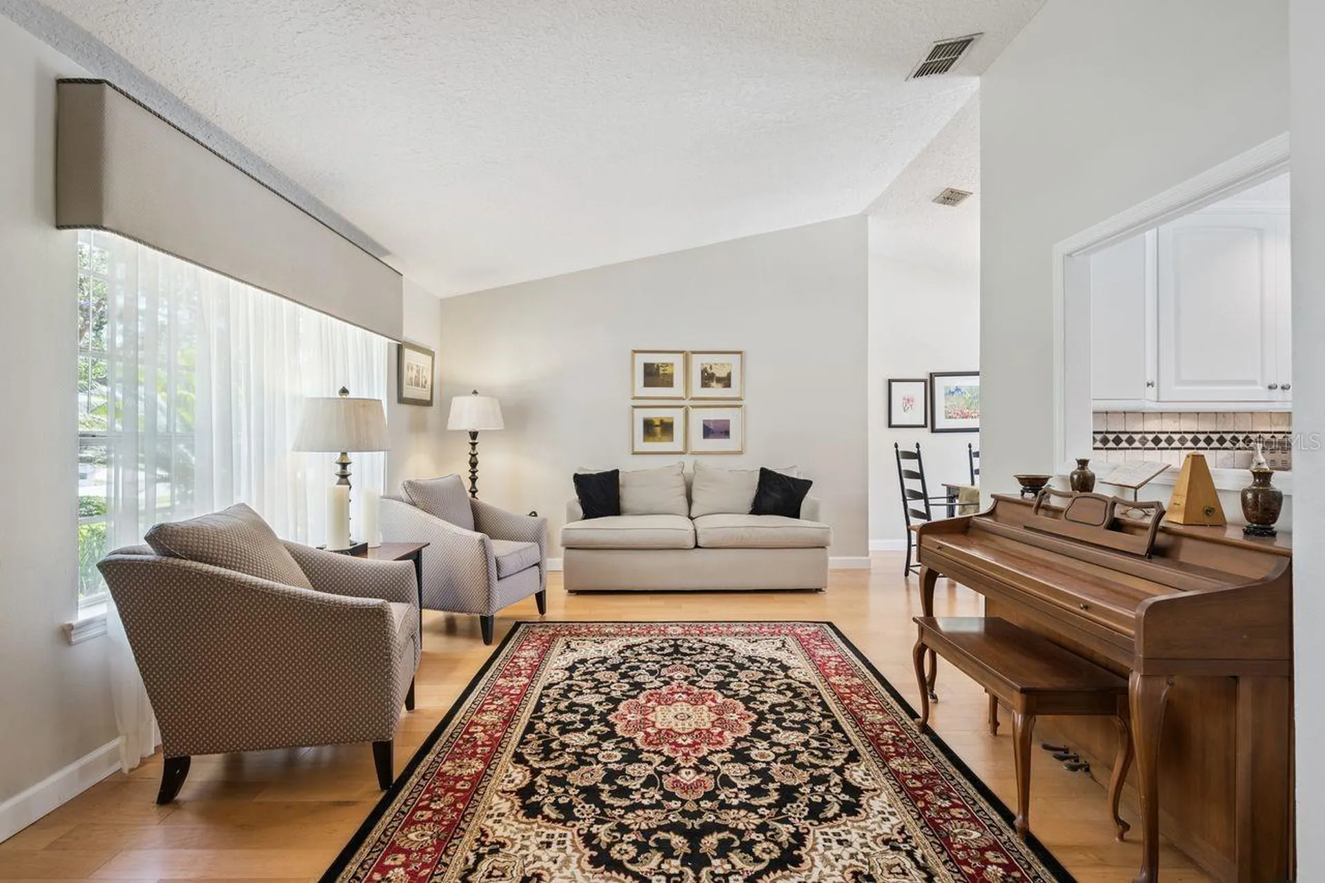 1129 Climbing Rose Drive Orlando FL 32818