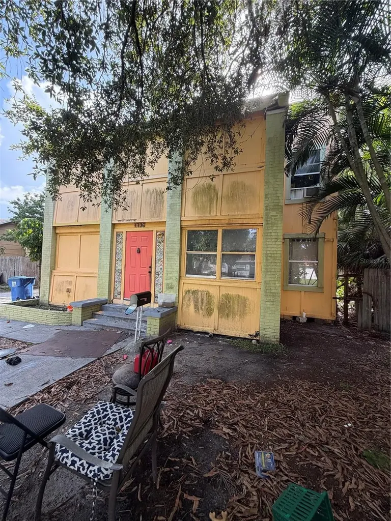 1726 Newark Street S St Petersburg FL 33711