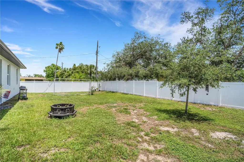 9169 Clewiston Terrace Englewood FL 34224