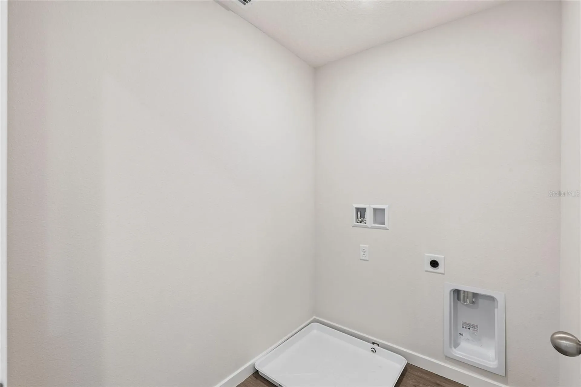 2253 Rita Lane Kissimmee FL 34744