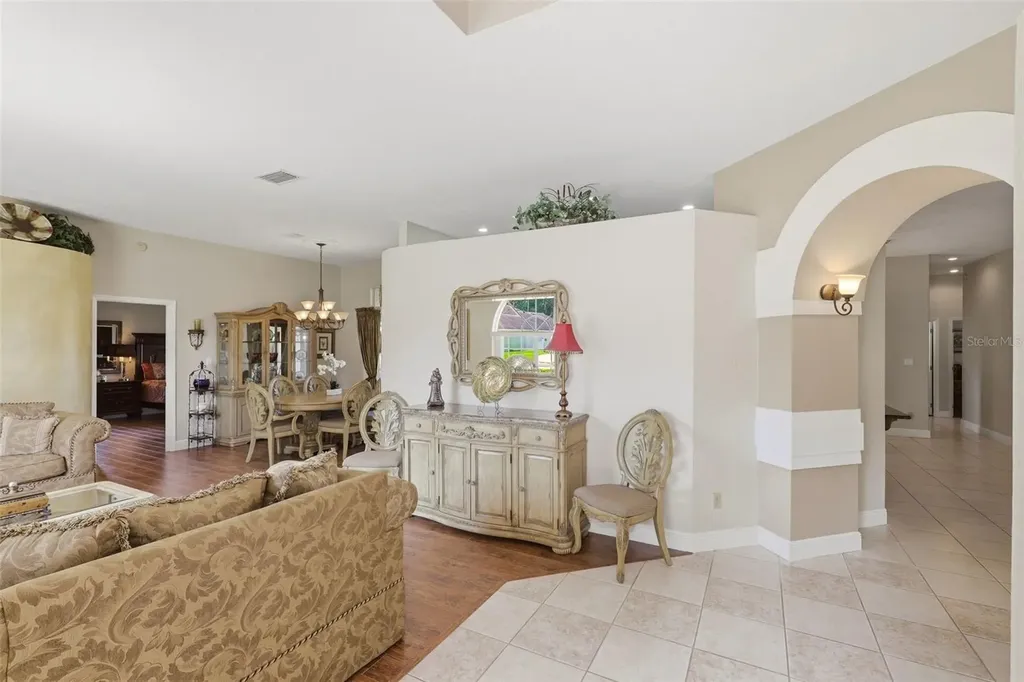696 Wyckliffe Place Winter Springs FL 32708