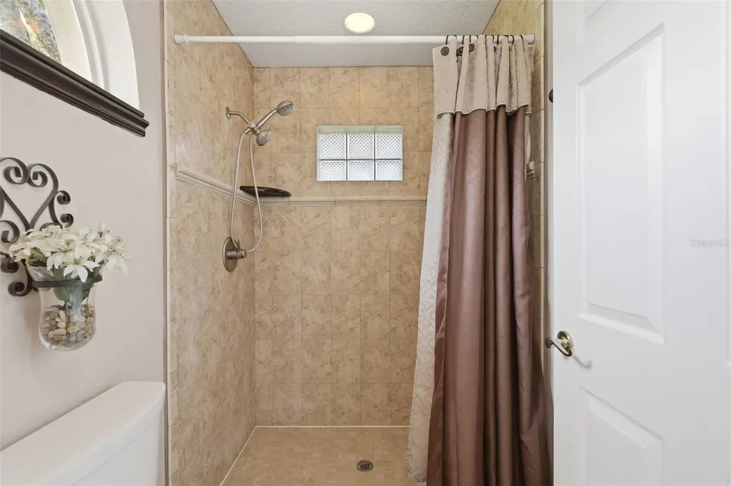 696 Wyckliffe Place Winter Springs FL 32708