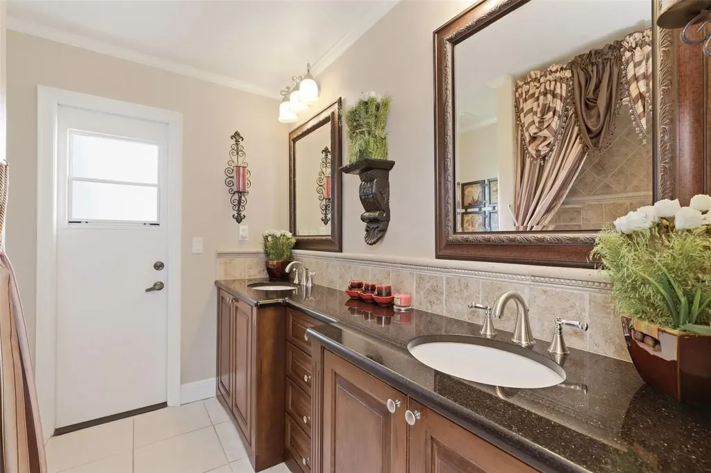 696 Wyckliffe Place Winter Springs FL 32708