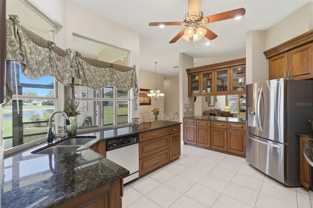 696 Wyckliffe Place Winter Springs FL 32708